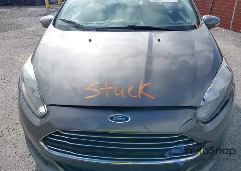 2014 Ford Fiesta Se z USA, uszkodzony, nr VIN 3FADP4BJ2EM199833